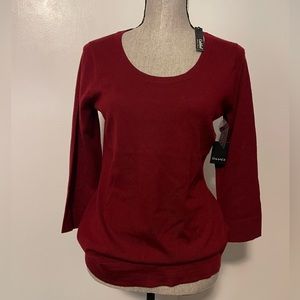 Tahari Burgundy Sweater Size Medium 100% Wool.